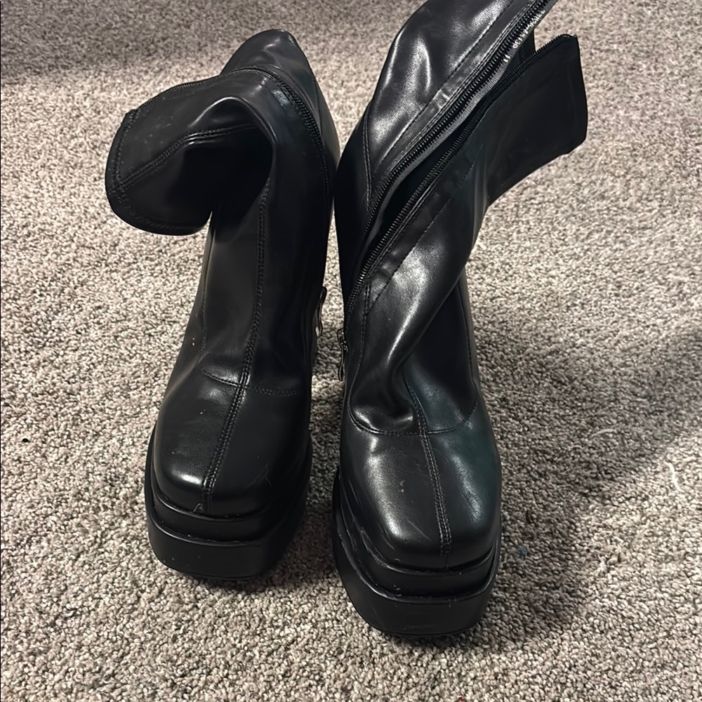 Women's Black Leather Boots